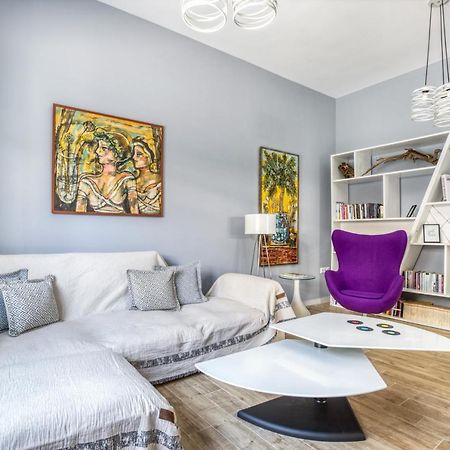 Spacious Flat With Courtyard And Private Parking! Atena Exterior foto