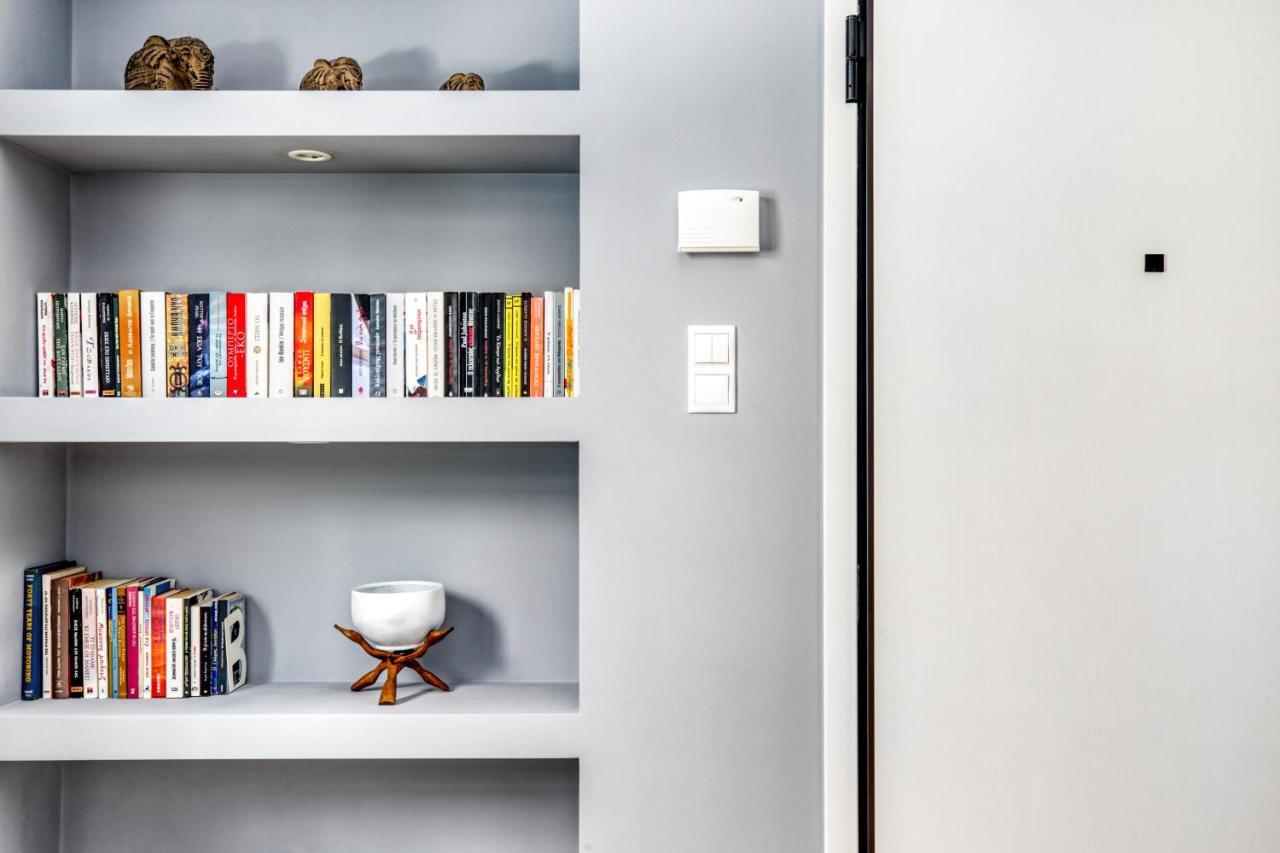 Spacious Flat With Courtyard And Private Parking! Atena Exterior foto