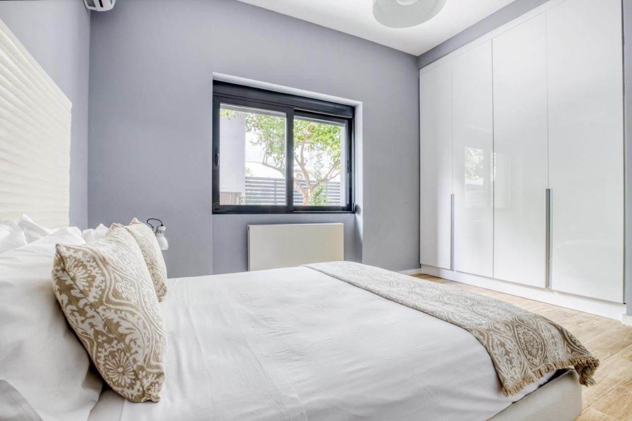 Spacious Flat With Courtyard And Private Parking! Atena Exterior foto
