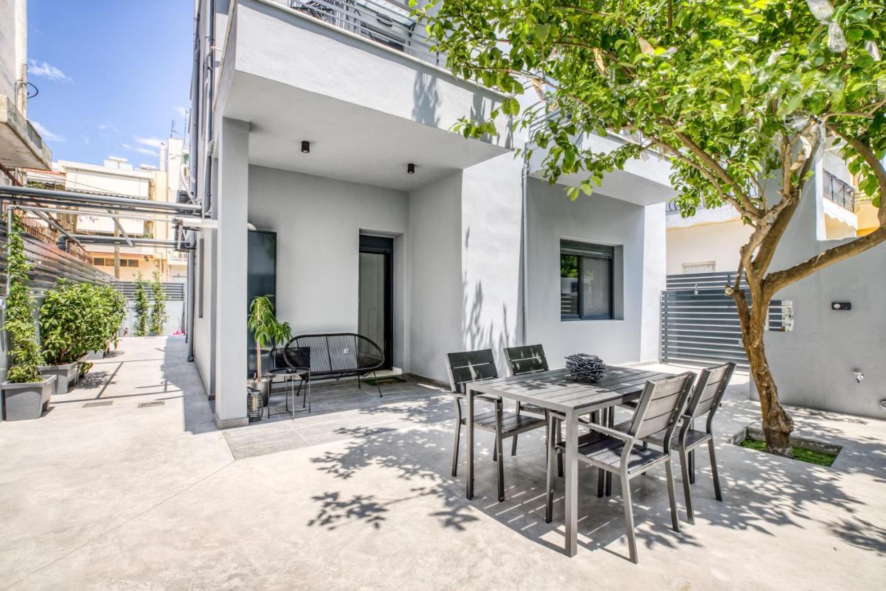 Spacious Flat With Courtyard And Private Parking! Atena Exterior foto