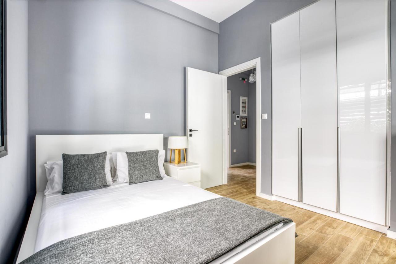 Spacious Flat With Courtyard And Private Parking! Atena Exterior foto