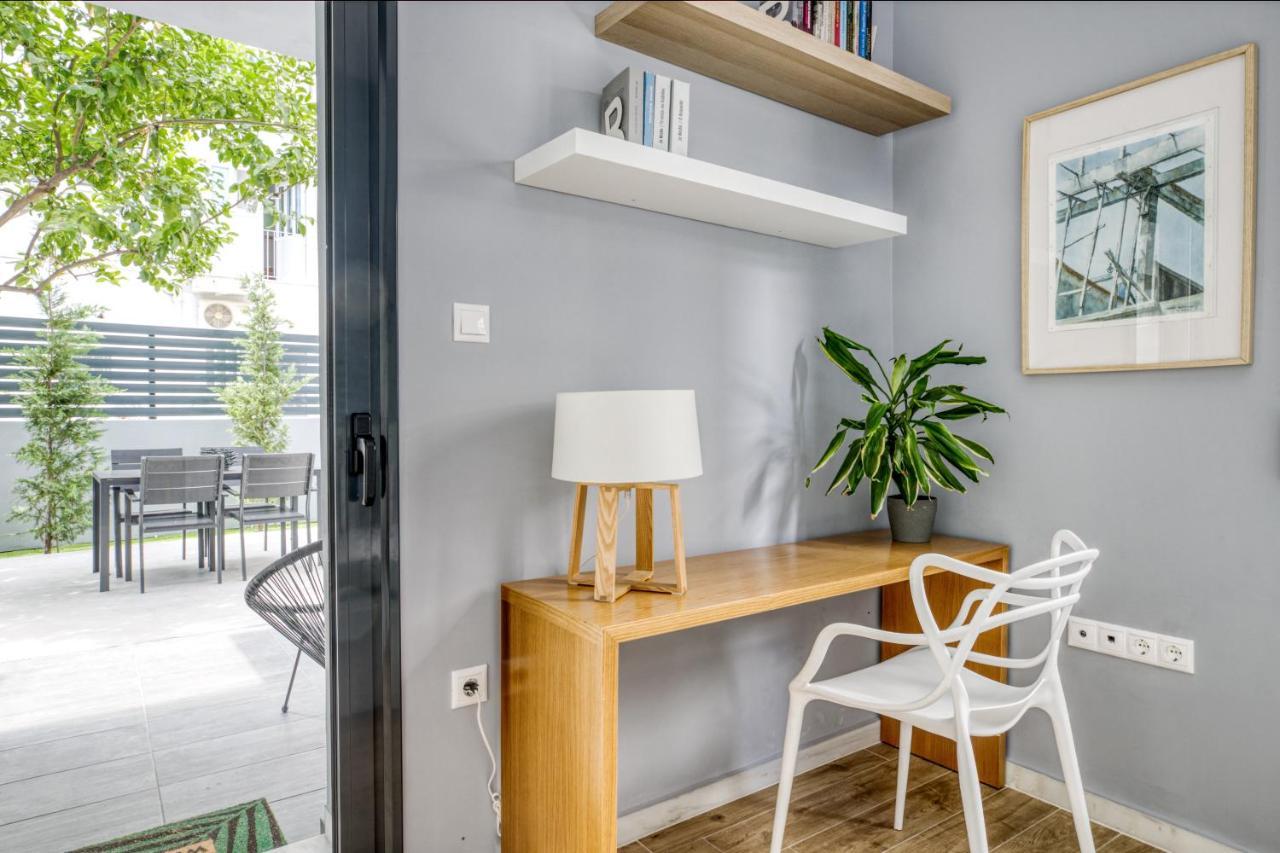 Spacious Flat With Courtyard And Private Parking! Atena Exterior foto